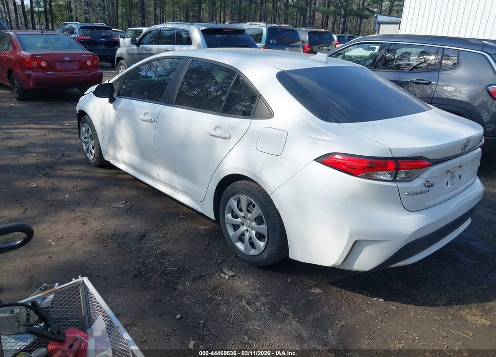 2021 TOYOTA COROLLA LE VIN: 5YFEPMAE2MP151677