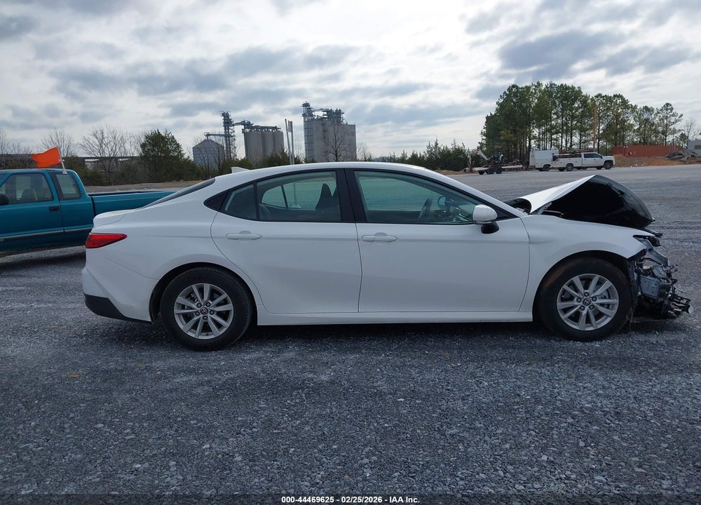 2025 TOYOTA CAMRY LE VIN: 4T1DAACK0SU182663