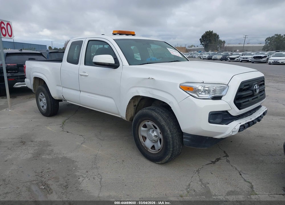 2017 TOYOTA TACOMA SR VIN: 5TFRX5GN4HX081539