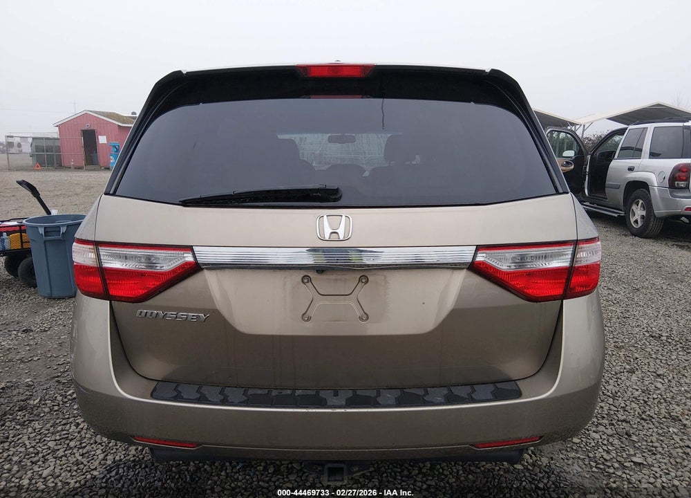 2011 HONDA ODYSSEY EX-L VIN: 5FNRL5H6XBB065737