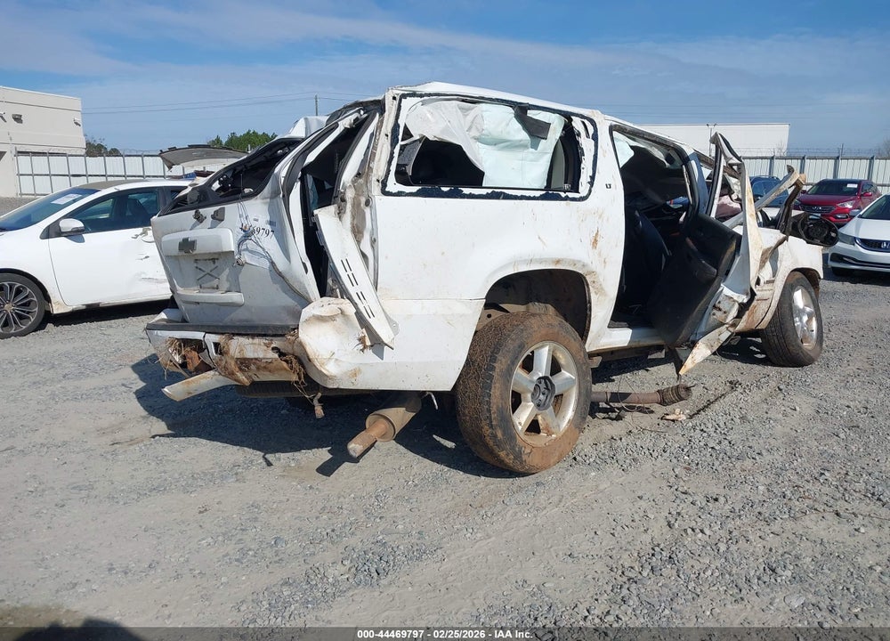 2012 CHEVROLET SUBURBAN 1500 LT VIN: 1GNSCJE07CR166022