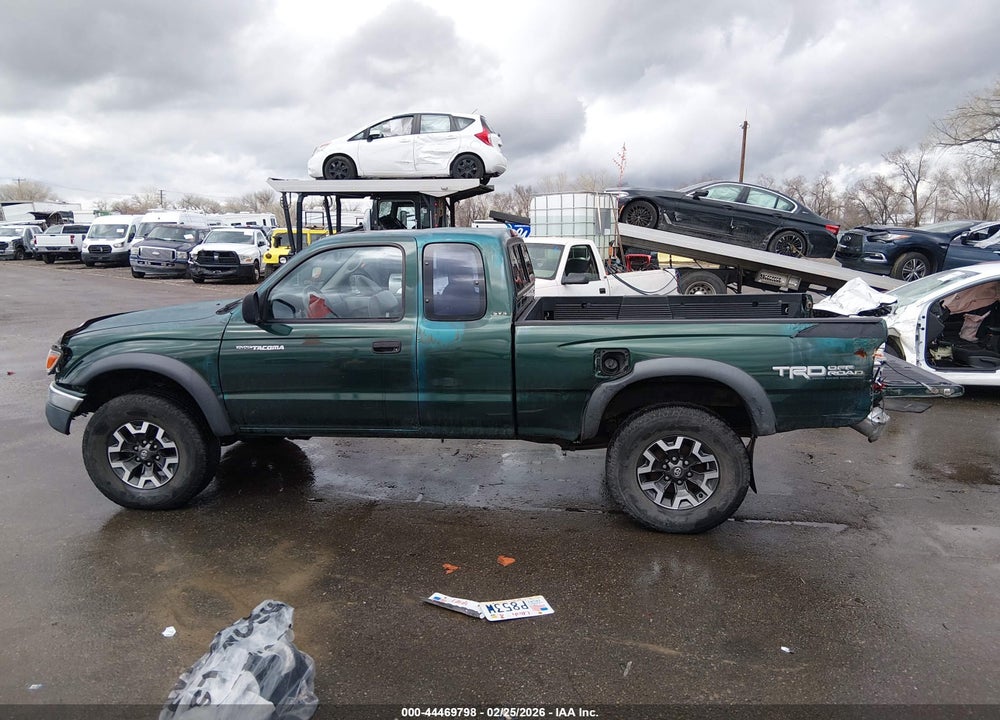 2001 TOYOTA TACOMA BASE V6 VIN: 5TEWN72N81Z734643