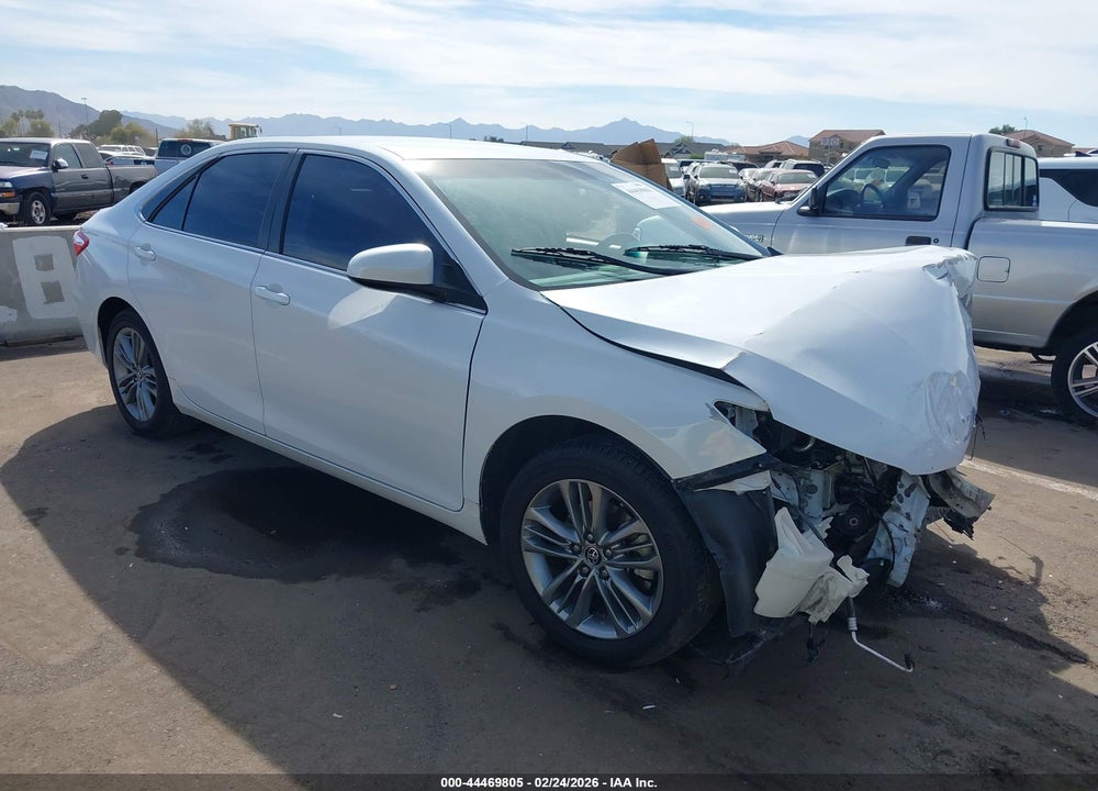 2016 TOYOTA CAMRY SE VIN: 4T1BF1FK2GU167352