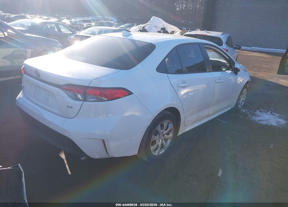 2024 TOYOTA COROLLA HYBRID LE VIN: JTDBCMFE0R3038222