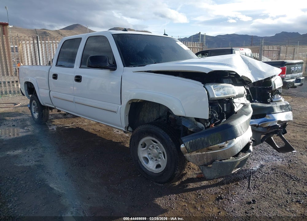 2003 CHEVROLET SILVERADO 2500HD LT VIN: 1GCHK23113F144414