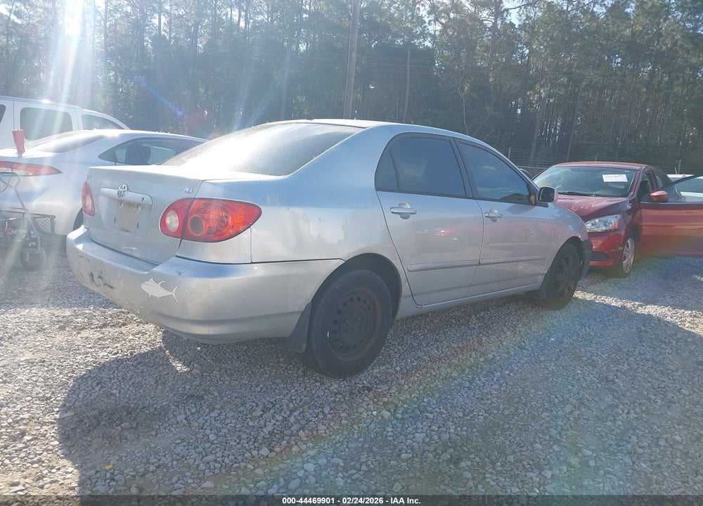 2005 TOYOTA COROLLA LE VIN: 2T1BR32E95C558211