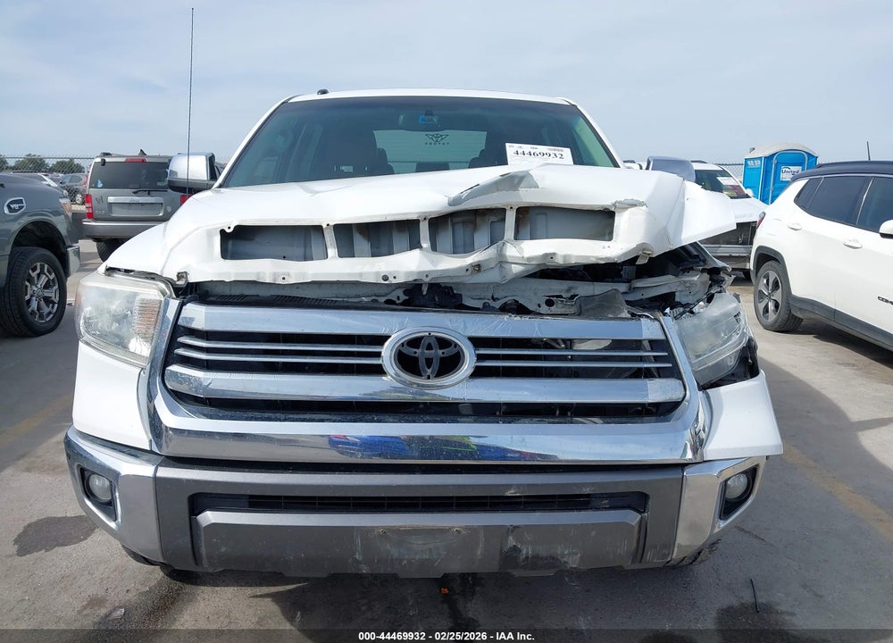 2017 TOYOTA TUNDRA 1794 5.7L V8 VIN: 5TFAW5F12HX636972