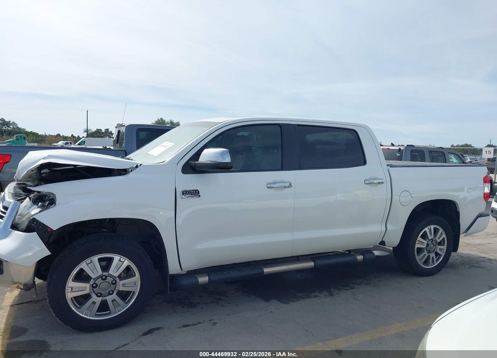 2017 TOYOTA TUNDRA 1794 5.7L V8 VIN: 5TFAW5F12HX636972
