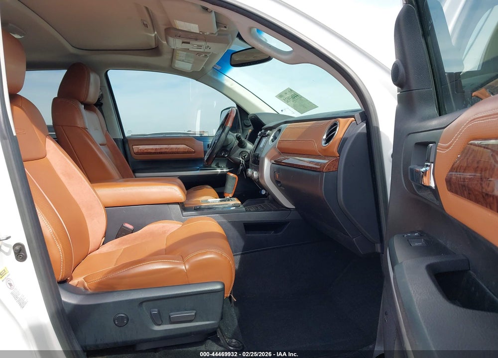 2017 TOYOTA TUNDRA 1794 5.7L V8 VIN: 5TFAW5F12HX636972