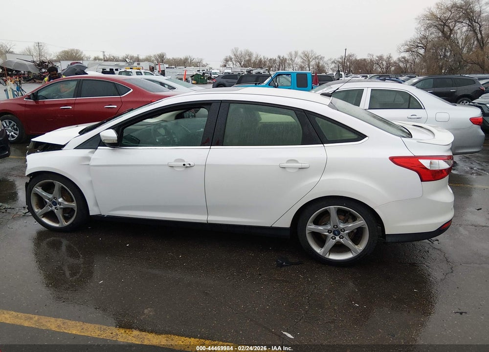 2013 FORD FOCUS TITANIUM VIN: 1FADP3J2XDL252105