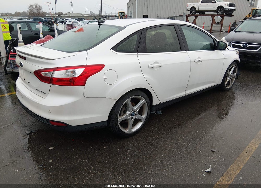 2013 FORD FOCUS TITANIUM VIN: 1FADP3J2XDL252105