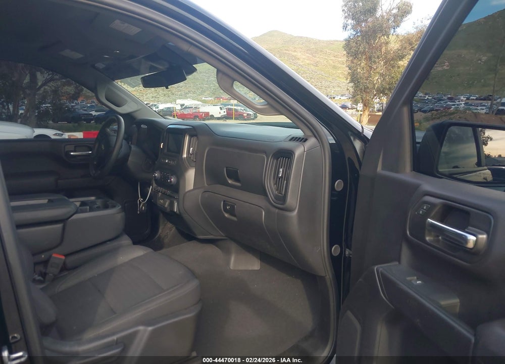 2024 CHEVROLET SILVERADO 1500 4WD  STANDARD BED CUSTOM VIN: 3GCPDBEK1RG203044