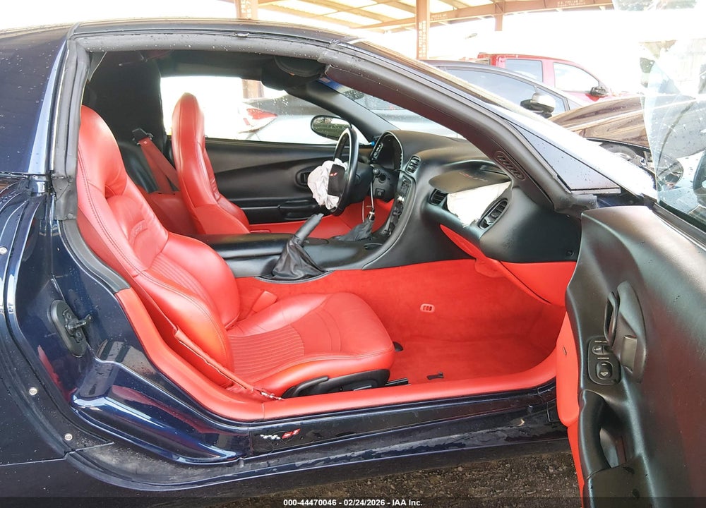 2001 CHEVROLET CORVETTE VIN: 1G1YY22G815121048