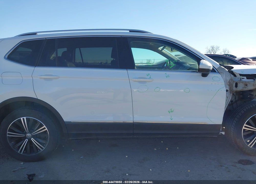 2019 VOLKSWAGEN TIGUAN 2.0T SE/2.0T SEL/2.0T SEL R-LINE/2.0T SEL R-LINE BLACK VIN: 3VV2B7AX8KM011899