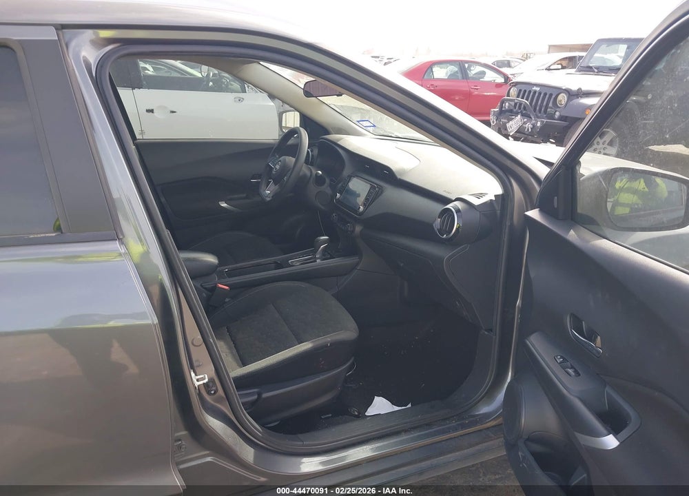 2022 NISSAN KICKS SV XTRONIC CVT VIN: 3N1CP5CV3NL522972