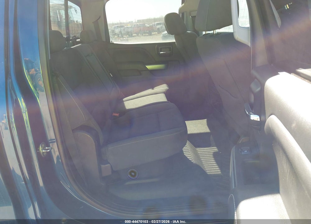 2018 CHEVROLET SILVERADO 1500 2LT VIN: 3GCUKREC7JG348197