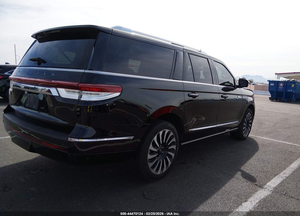 2024 LINCOLN NAVIGATOR BLACK LABEL L VIN: 5LMJJ3TG2REL21736