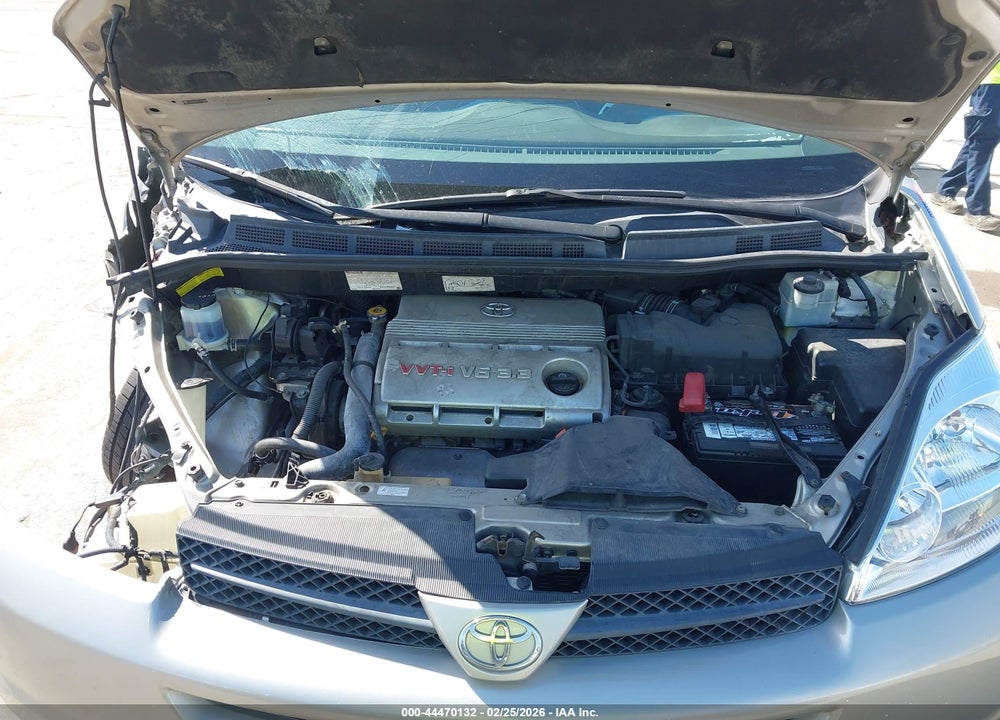 2005 TOYOTA SIENNA LE VIN: 5TDZA23C95S325160