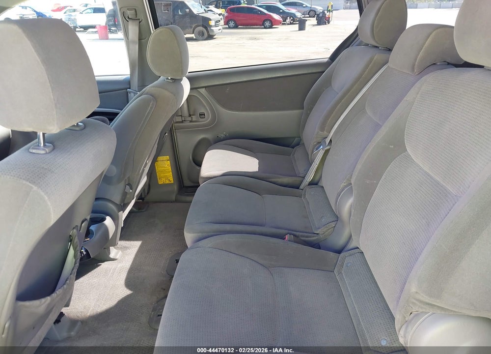 2005 TOYOTA SIENNA LE VIN: 5TDZA23C95S325160