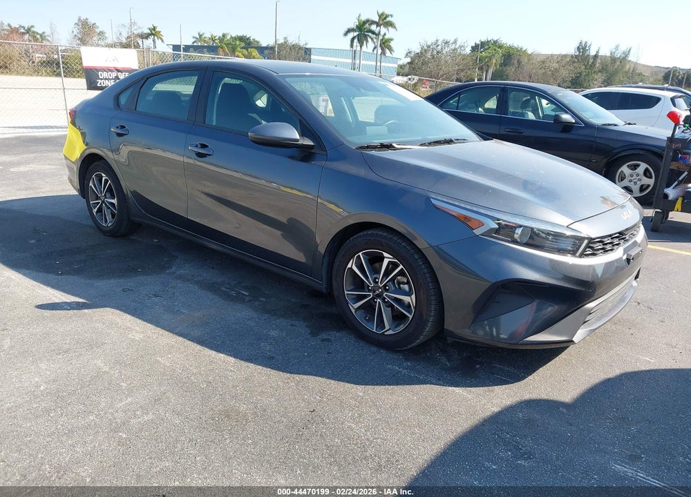 2024 KIA FORTE LXS VIN: 3KPF24AD4RE768792