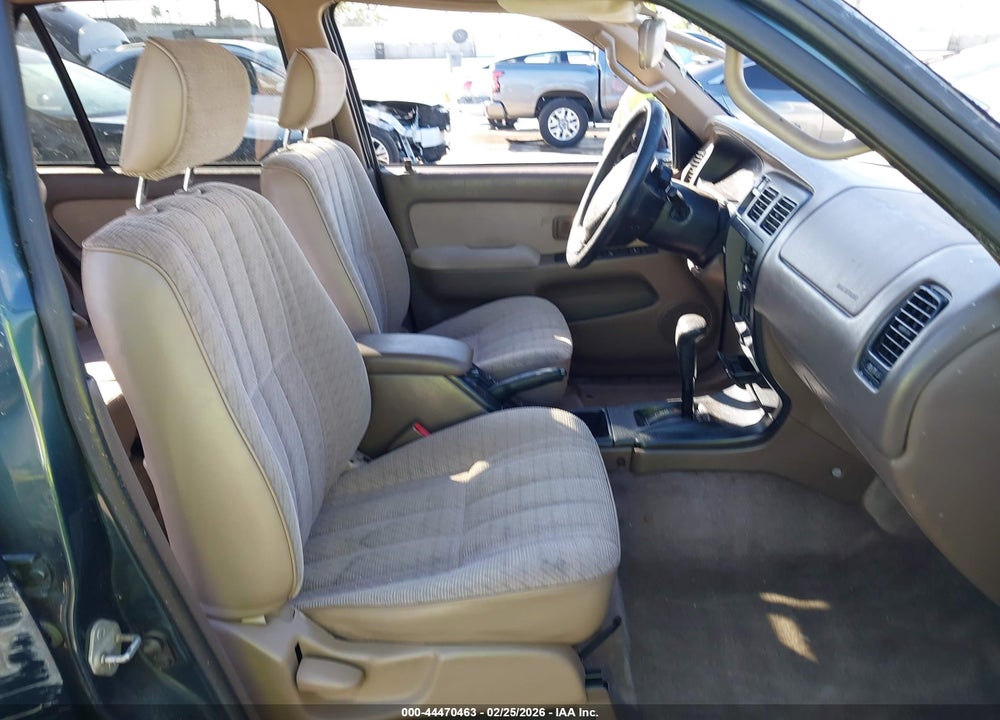 1997 TOYOTA 4RUNNER VIN: JT3GM84R0V0018844