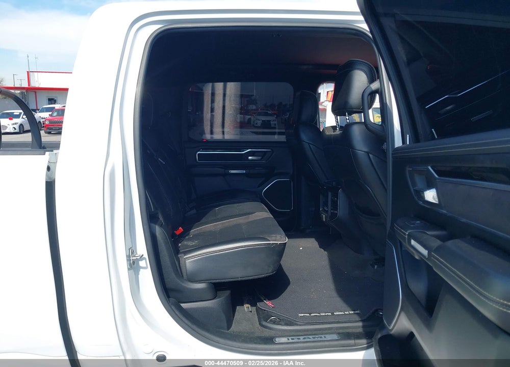2020 RAM 1500 LAIE  4X2 5'7 BOX VIN: 1C6RREJT2LN121713