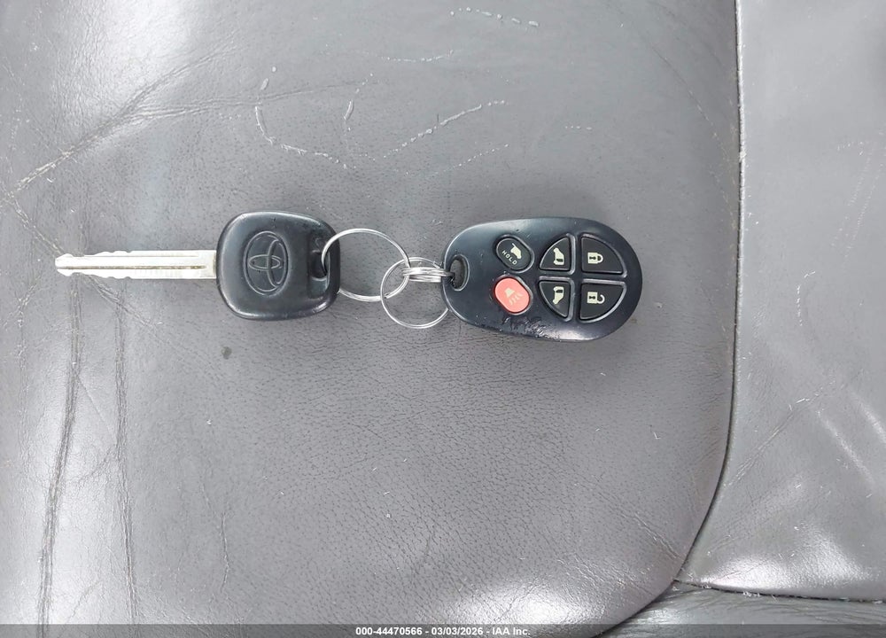 2006 TOYOTA SIENNA XLE LIMITED VIN: 5TDBA22C46S056473