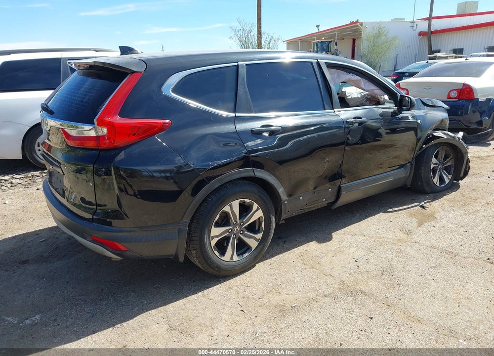 2017 HONDA CR-V LX VIN: 2HKRW5H39HH402583