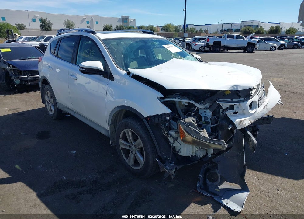 2014 TOYOTA RAV4 XLE VIN: JTMRFREV8ED085121