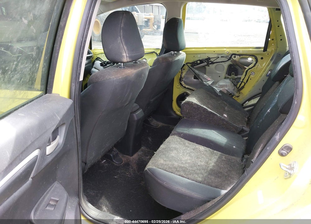 2017 HONDA FIT LX VIN: JHMGK5H59HS002592