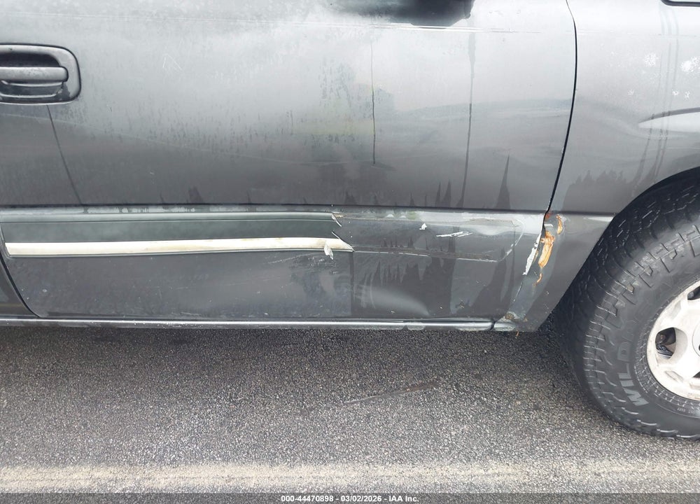 2004 CHEVROLET SILVERADO 1500 LS VIN: 1GCEC19T24Z195357