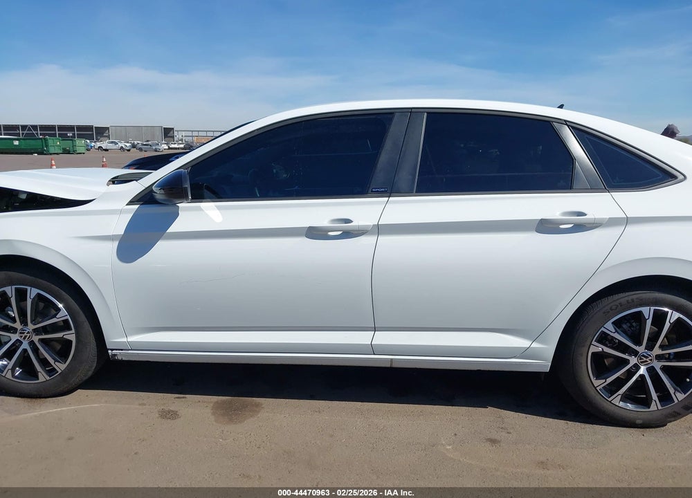 2024 VOLKSWAGEN JETTA 1.5T SPORT VIN: 3VWBM7BU5RM092882