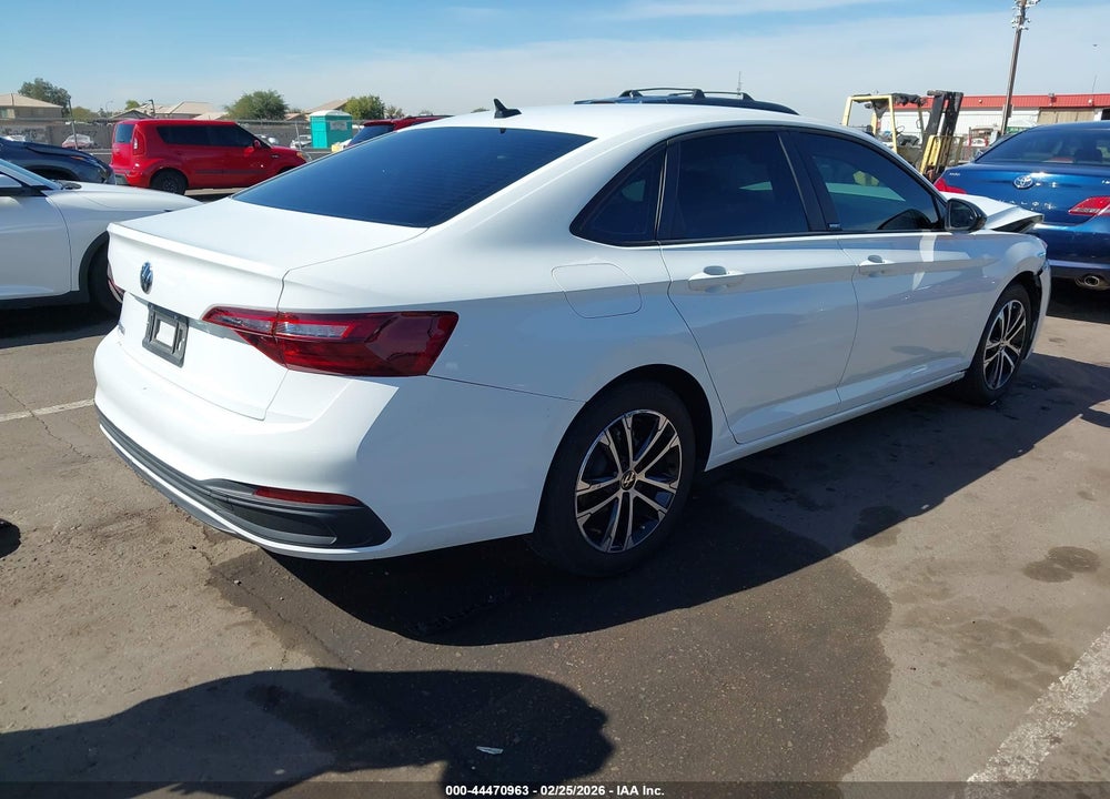2024 VOLKSWAGEN JETTA 1.5T SPORT VIN: 3VWBM7BU5RM092882