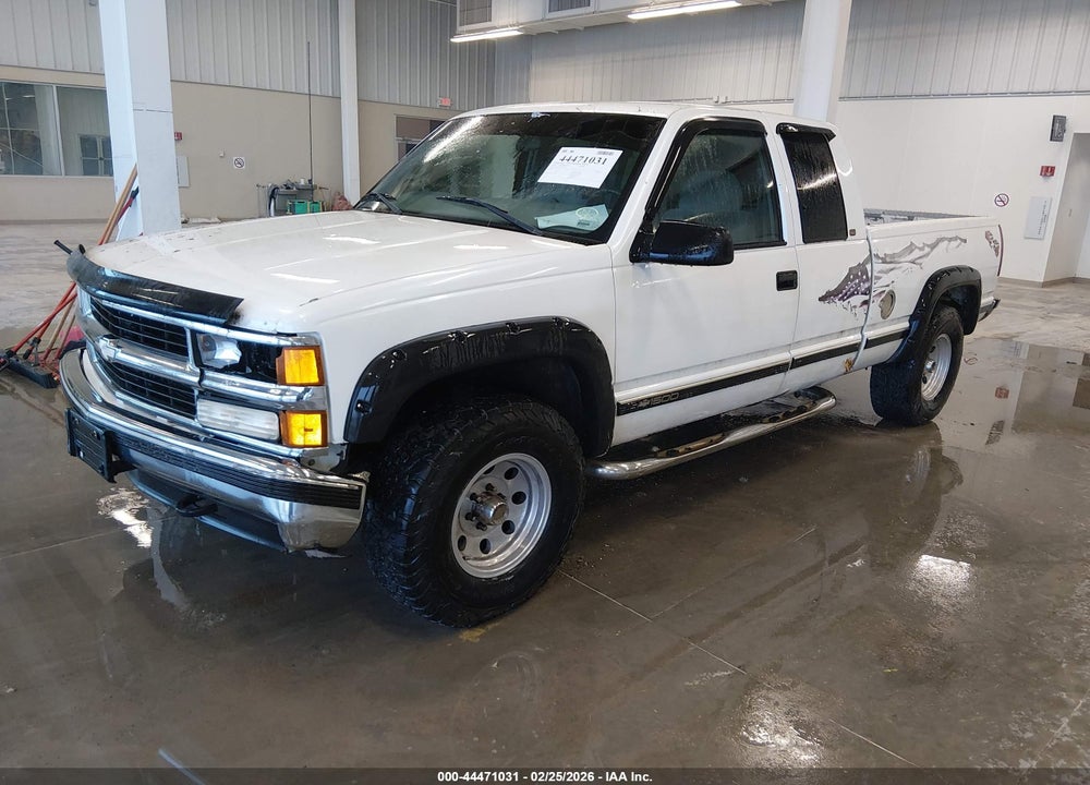 1998 CHEVROLET K1500 FLEETSIDE VIN: 2GCEK19R5W1143207