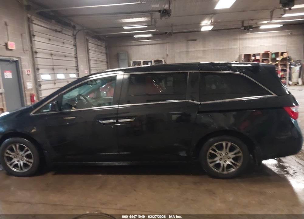 2011 HONDA ODYSSEY EX-L VIN: 5FNRL5H69BB064370