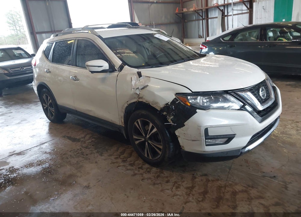 2019 NISSAN ROGUE SV VIN: 5N1AT2MT8KC837653