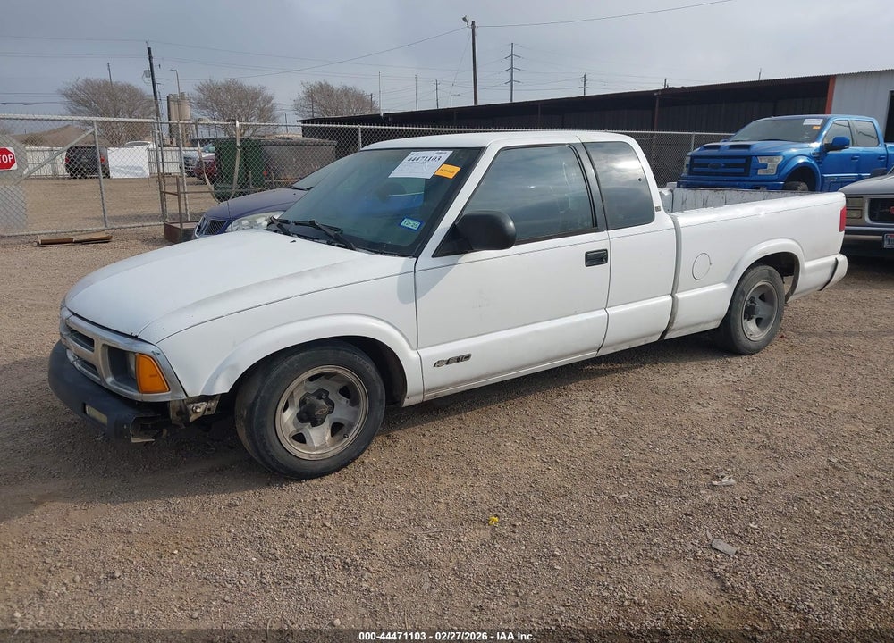 1994 CHEVROLET S TRUCK S10 VIN: 1GCCS19Z5R8195462