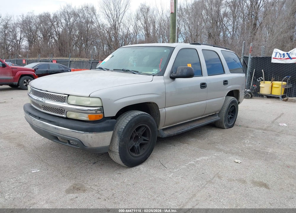 2004 CHEVROLET TAHOE LS VIN: 1GNEC13Z74J240120