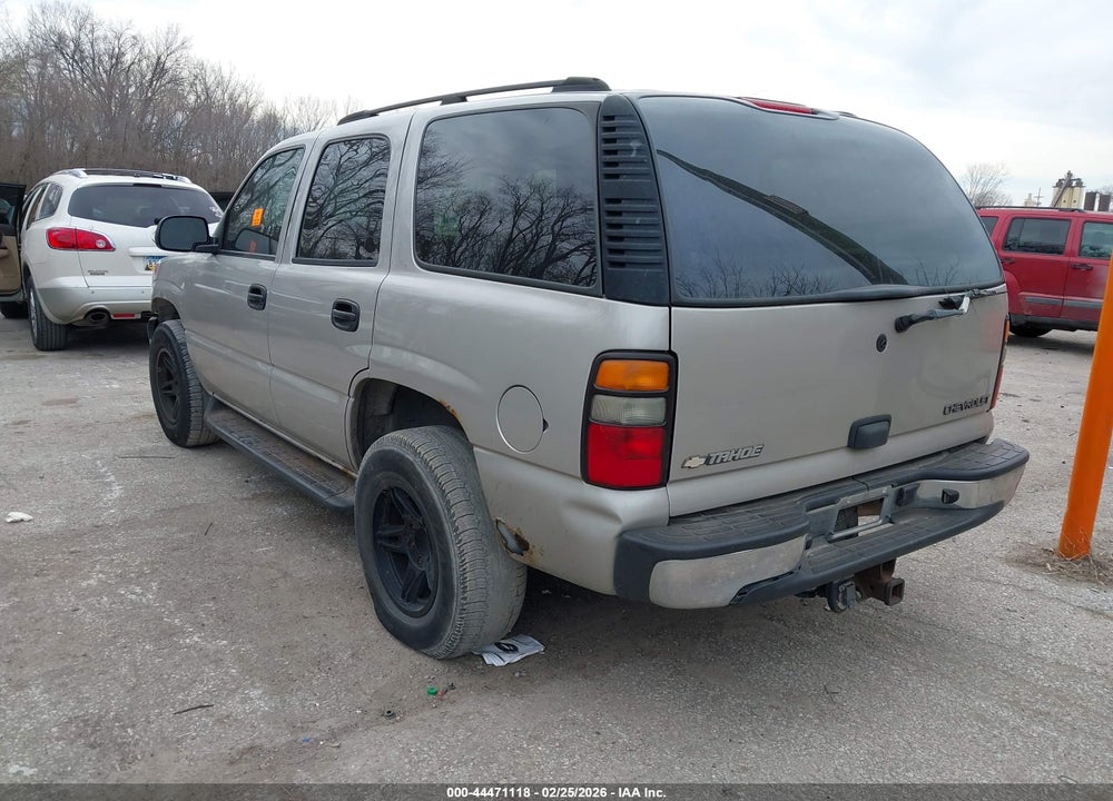 2004 CHEVROLET TAHOE LS VIN: 1GNEC13Z74J240120