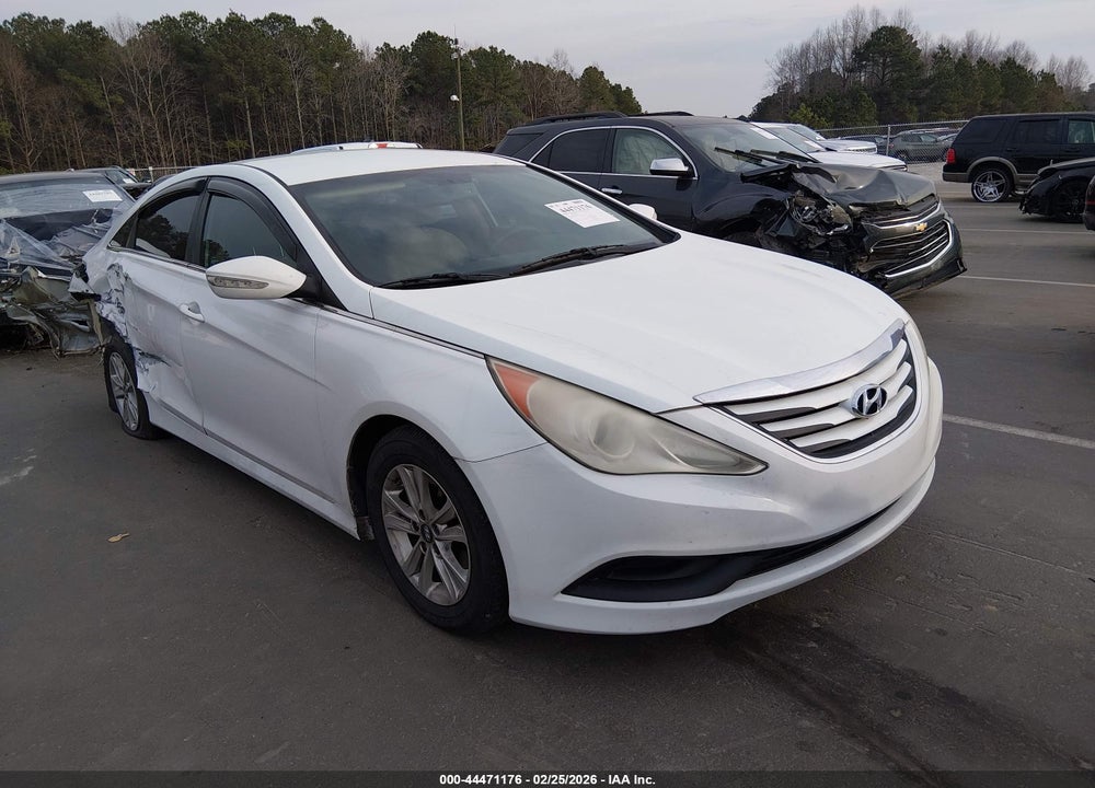 2014 HYUNDAI SONATA GLS VIN: 5NPEB4AC3EH924894