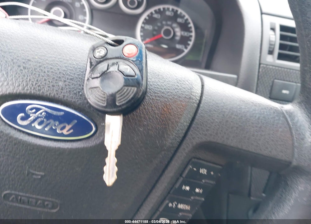 2009 FORD FUSION SE VIN: 3FAHP07109R134944