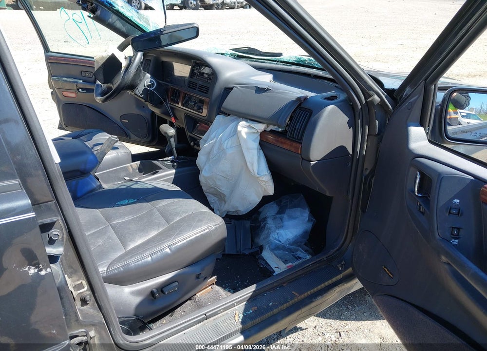 1998 JEEP GRAND CHEROKEE LIMITED VIN: 1J4GZ78Y6WC195613