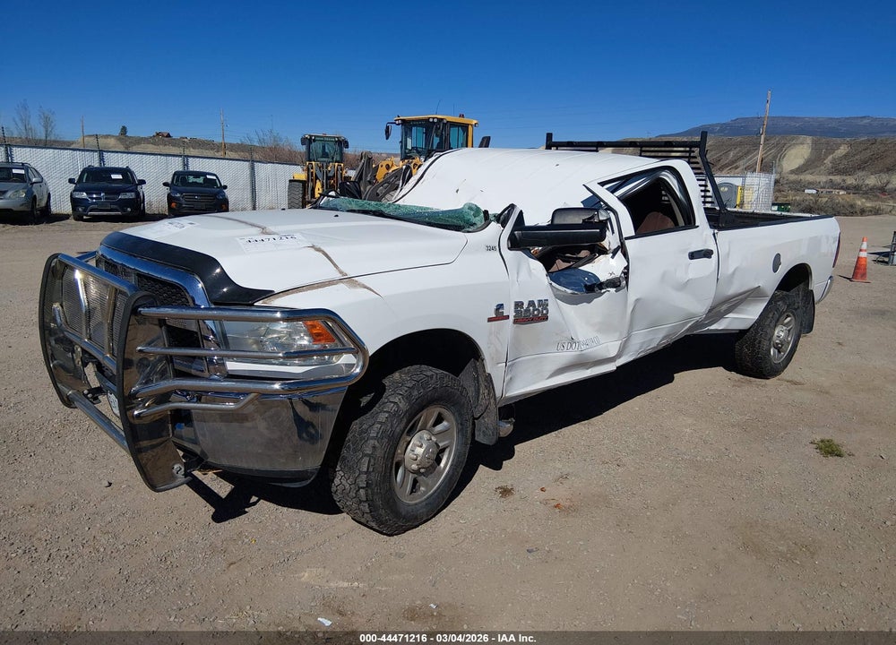 2015 RAM 3500 TRADESMAN VIN: 3C63R3GL9FG542245