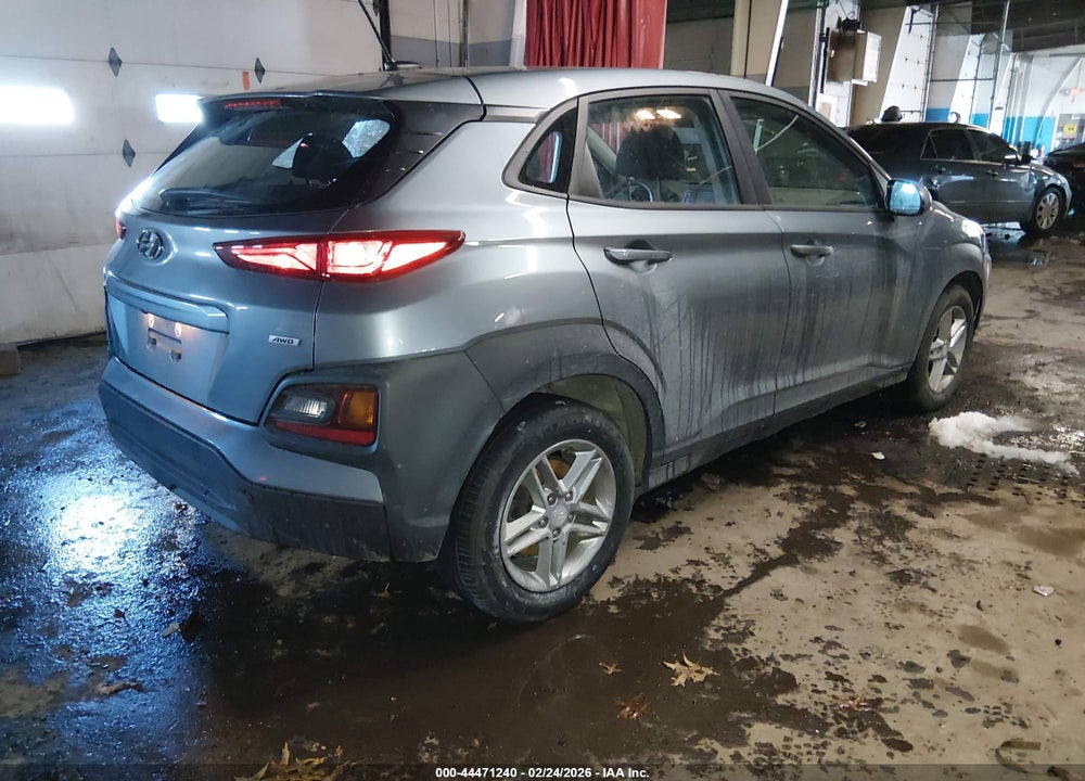 2018 HYUNDAI KONA SE VIN: KM8K1CAA8JU179280
