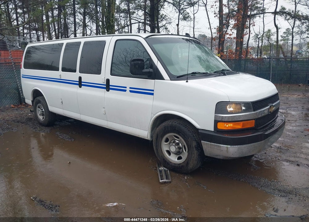 2016 CHEVROLET EXPRESS 3500 LT VIN: 1GAZGPFG2G1296023