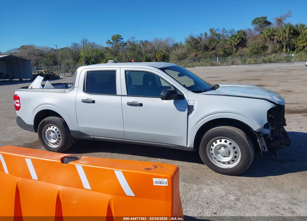 2025 FORD MAVERICK XL VIN: 3FTTW8A30SRA95911