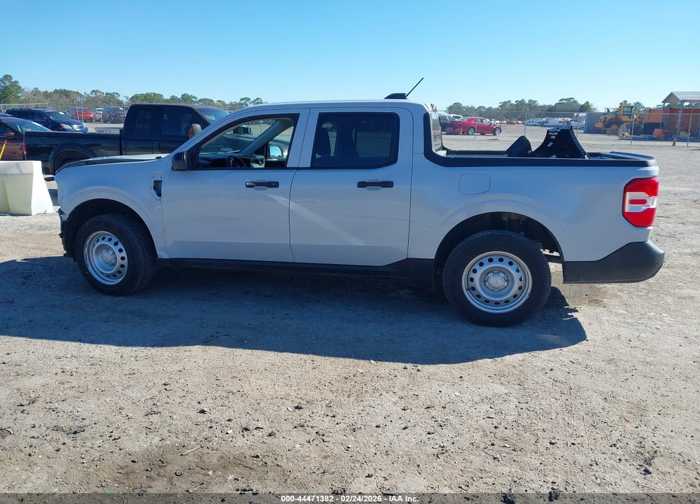 2025 FORD MAVERICK XL VIN: 3FTTW8A30SRA95911