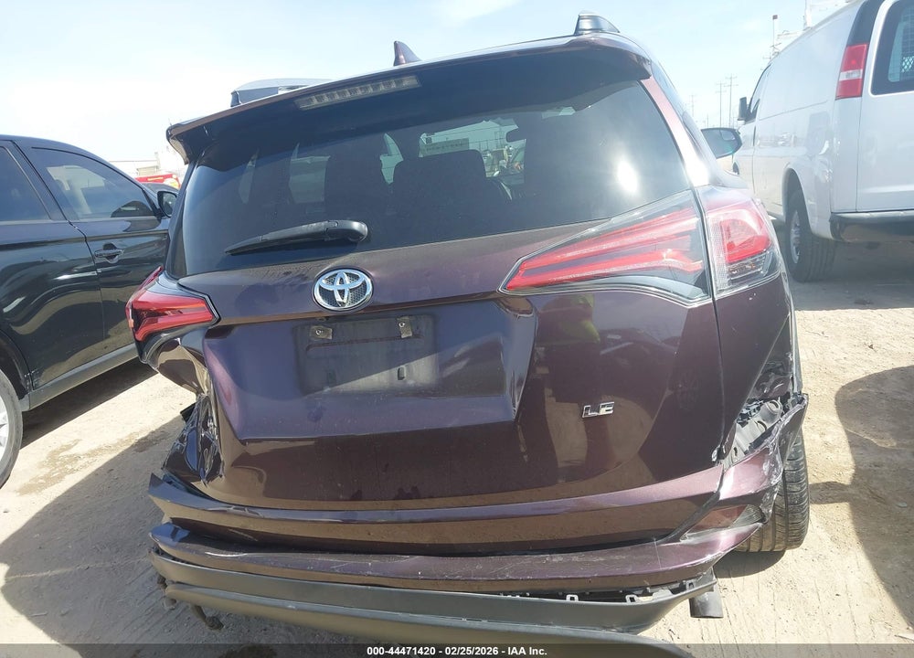 2018 TOYOTA RAV4 LE VIN: 2T3ZFREV8JW434386