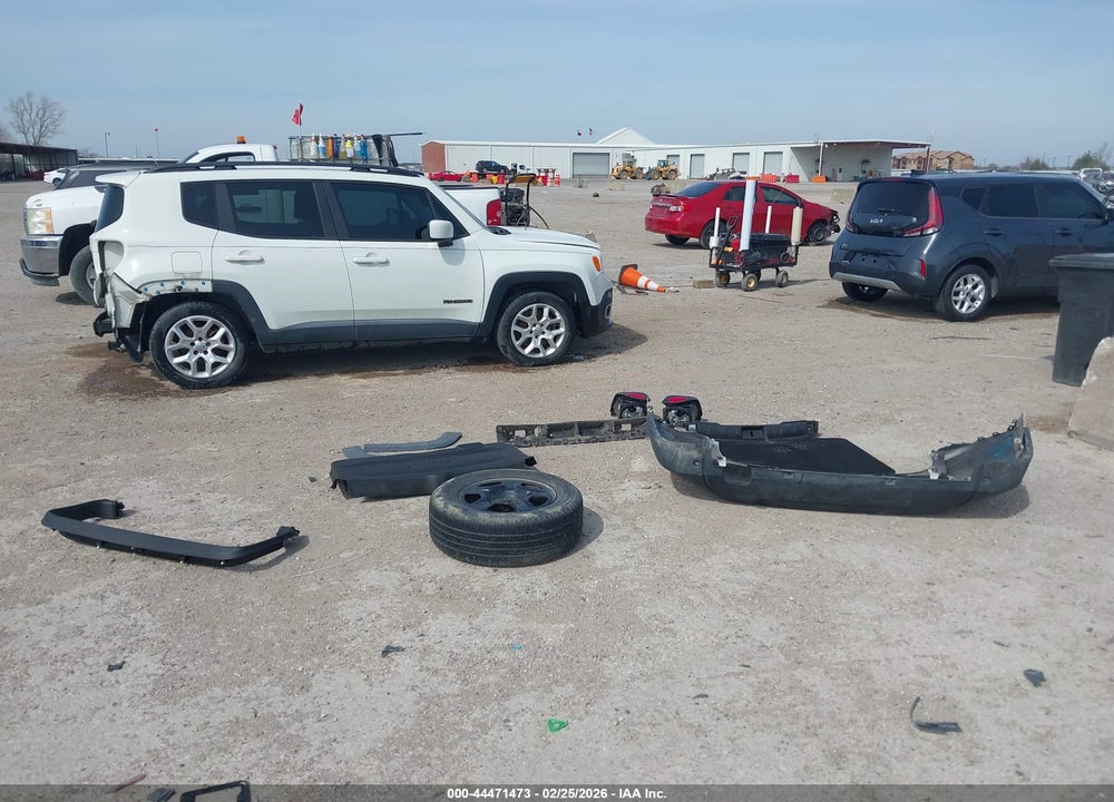 2015 JEEP RENEGADE VIN: ZACCJABT2FPB43431