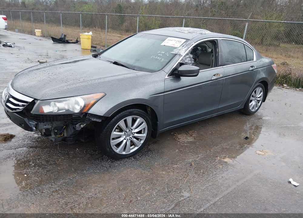 2011 HONDA ACCORD 2.4 EX-L VIN: 1HGCP2F86BA152817